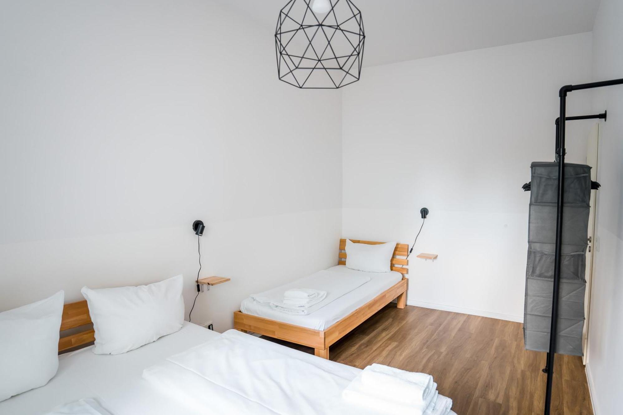 Three Bedroom Plus Big Kitchen Plus Selfcheckin Plus Street Parking Berlin Exterior photo