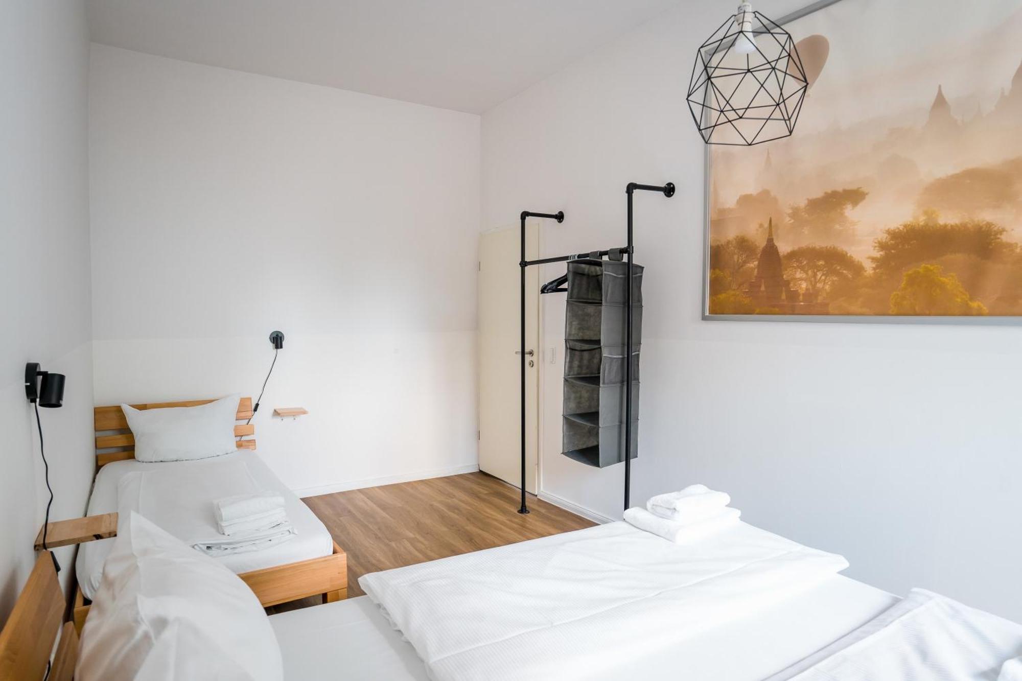 Three Bedroom Plus Big Kitchen Plus Selfcheckin Plus Street Parking Berlin Exterior photo